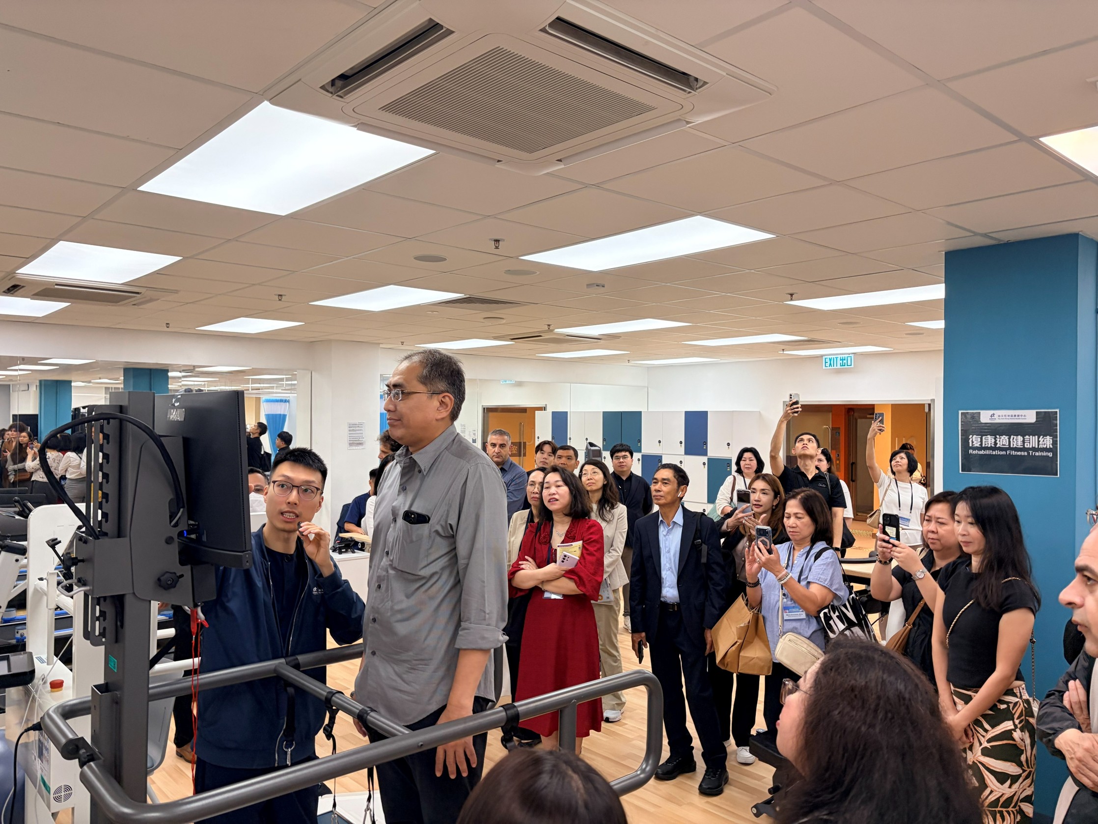 Site visit to a rehabilitation fitness training facility during the UHC PEERS event